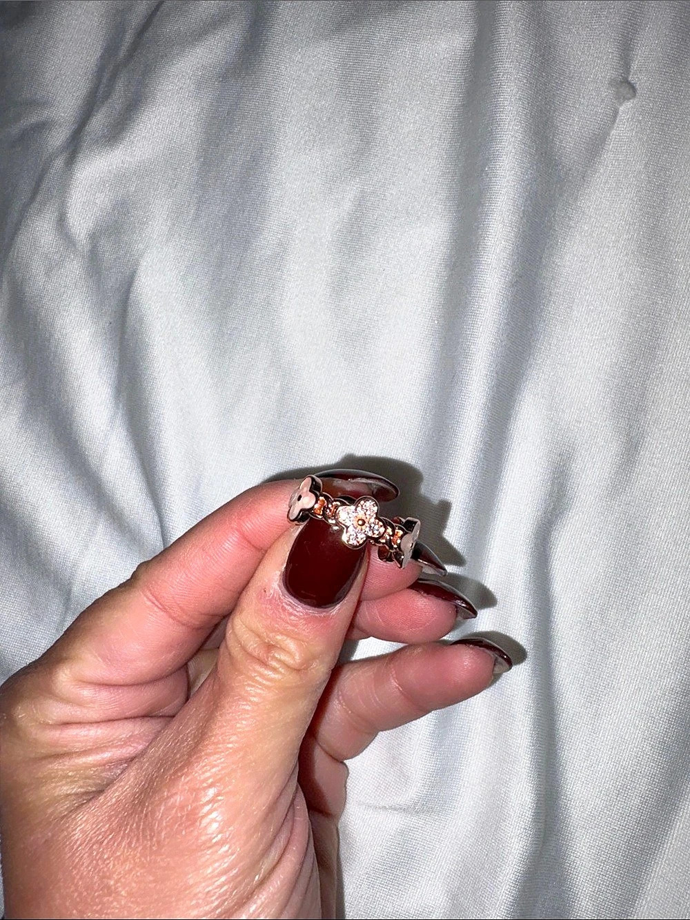 Adjustable ring. Rose gold tone copper hue